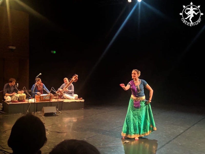 show performance spectacle nritta nritya meera